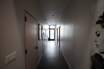Enlarge photo 23