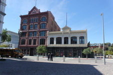 Enlarge photo 32