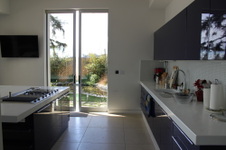 Enlarge photo 14