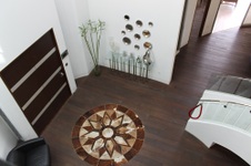 Enlarge photo 32