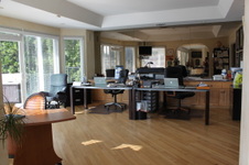 Enlarge photo 16