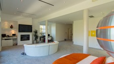 Enlarge photo 123