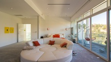 Enlarge photo 126