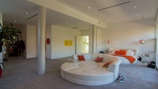 Enlarge photo 133