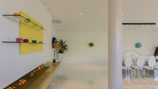 Enlarge photo 16