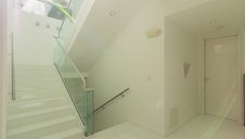 Enlarge photo 68