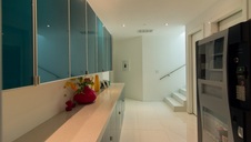 Enlarge photo 71