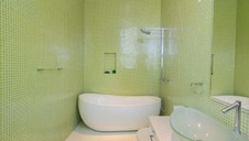 Enlarge photo 83