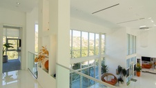 Enlarge photo 88
