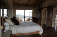Enlarge photo 83