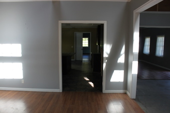 Enlarge photo 24