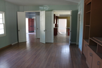 Enlarge photo 37
