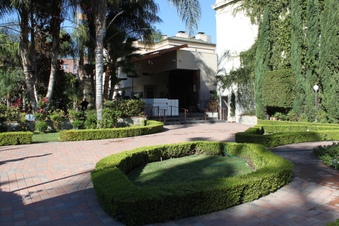 Enlarge photo 13