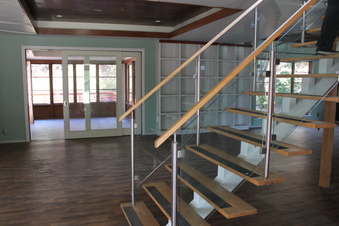 Enlarge photo 24