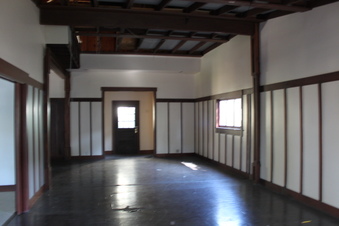 Enlarge photo 83