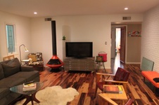 Enlarge photo 19