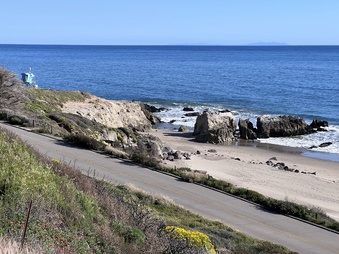 Enlarge photo 2