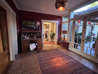 Enlarge photo 53