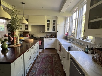 Enlarge photo 32