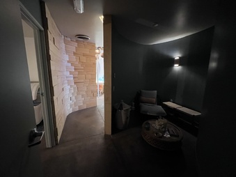 Enlarge photo 25