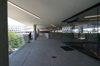 Enlarge photo 113