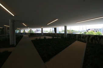 Enlarge photo 105
