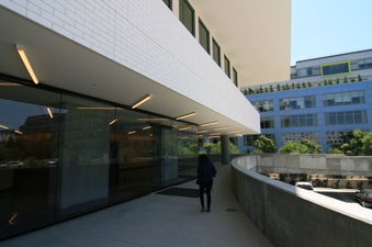 Enlarge photo 71