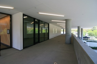 Enlarge photo 44