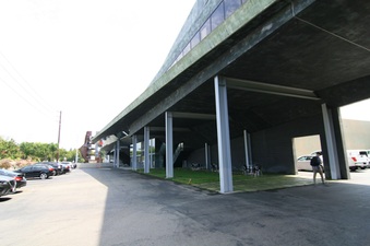 Enlarge photo 24