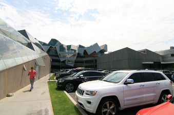 Enlarge photo 2