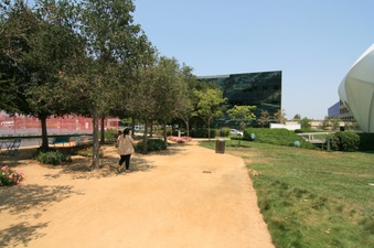 Enlarge photo 38