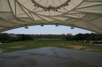 Enlarge photo 47