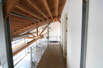 Enlarge photo 33