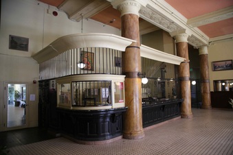 Enlarge photo 2