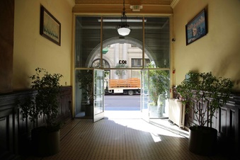 Enlarge photo 6