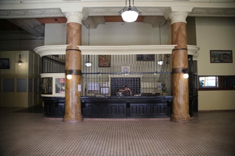 Enlarge photo 17