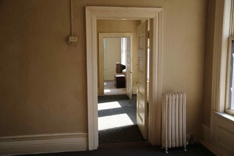 Enlarge photo 96