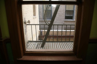 Enlarge photo 143
