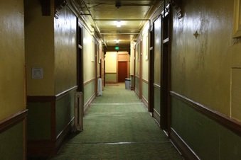 Enlarge photo 146