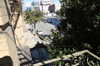 Enlarge photo 128