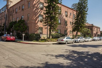 Enlarge photo 235