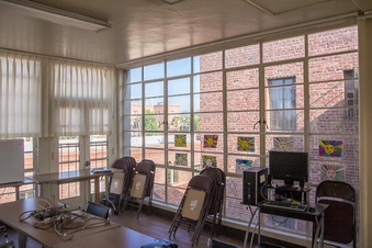 Enlarge photo 44