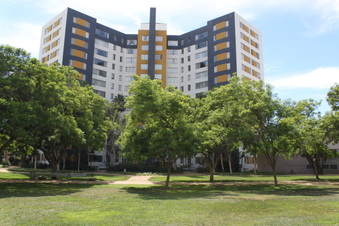 Enlarge photo 82
