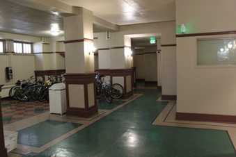 Enlarge photo 21
