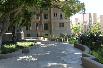 Enlarge photo 48