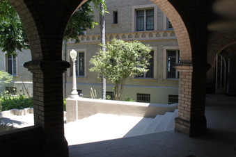 Enlarge photo 52