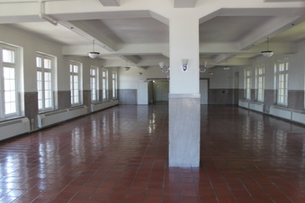 Enlarge photo 61