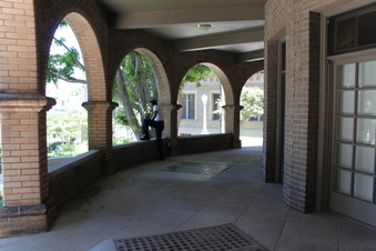 Enlarge photo 122