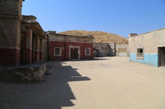 Enlarge photo 108