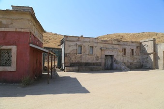 Enlarge photo 114